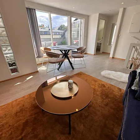 Apartment Loft Lounge
