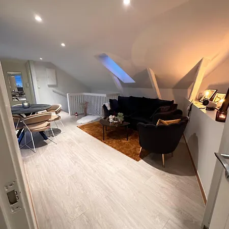 Loft Lounge *